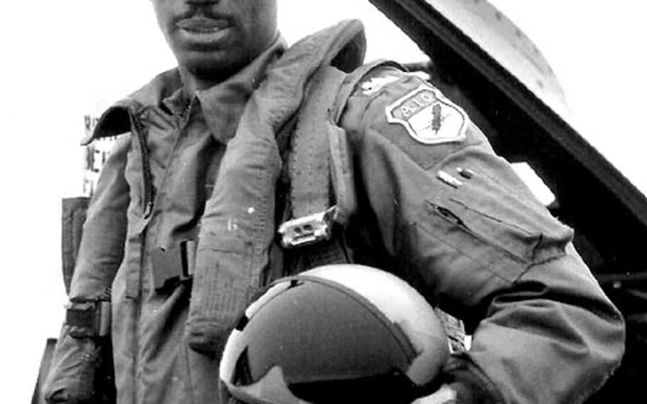 Despite Recruitment Efforts, Few Black Pilots Land In Air Force, Navy ...